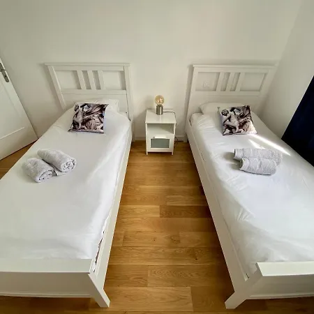 Apartment Vue Tour Eiffel - Arc De Triomphe - 3 Chambres