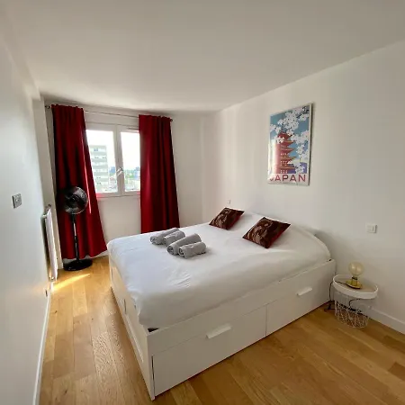 Apartment Vue Tour Eiffel - Arc De Triomphe - 3 Chambres Levallois-Perret
